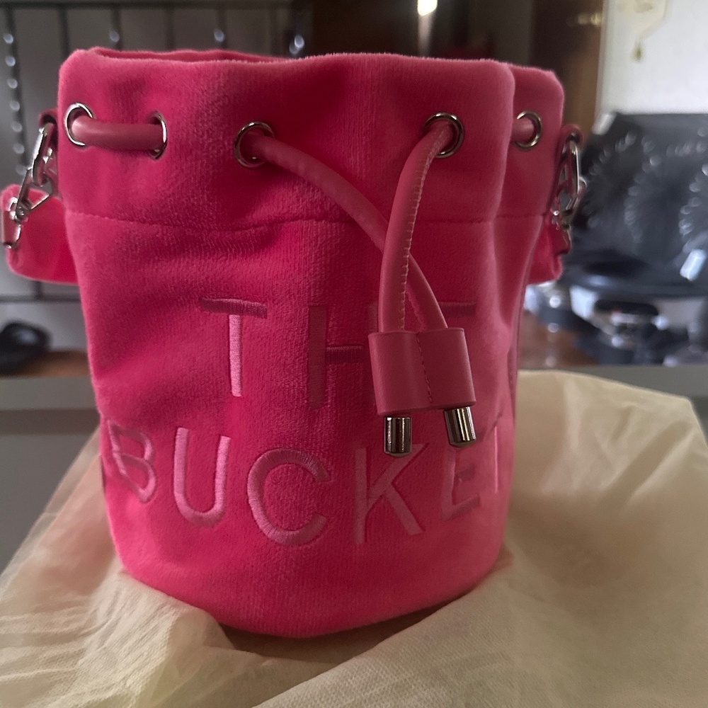 Woman’s accessories